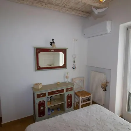 Holiday home Achilleas *