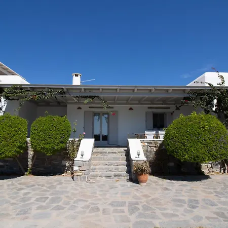 Holiday home Achilleas Drios
